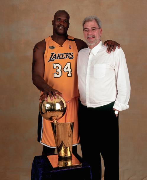 19 giugno 2000: Shaquille O&#39;Neal e Phil Jackson, la star e il coach che hanno riportato ai Lakers il titolo che mancava dal 1988